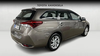 Toyota Auris 2016, kuva 5/10