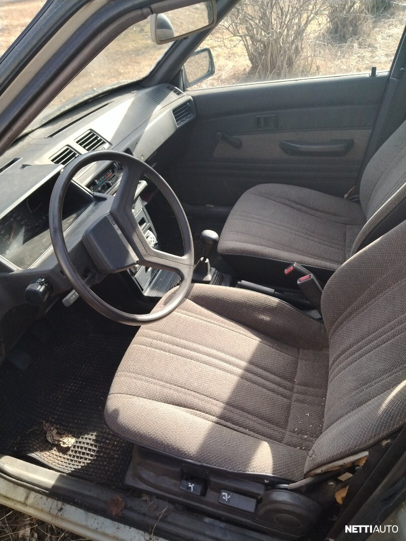 Mitsubishi Lancer 1991, kuva 6/6