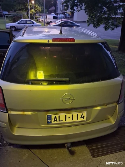 Opel Astra 2007, kuva 6/10