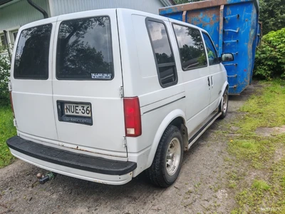 Chevrolet Astro 4.3 bensiini 1989, photo 4/14
