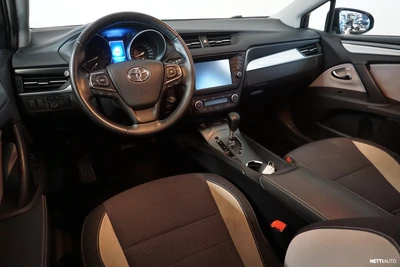 Toyota Avensis 2016, kuva 4/5