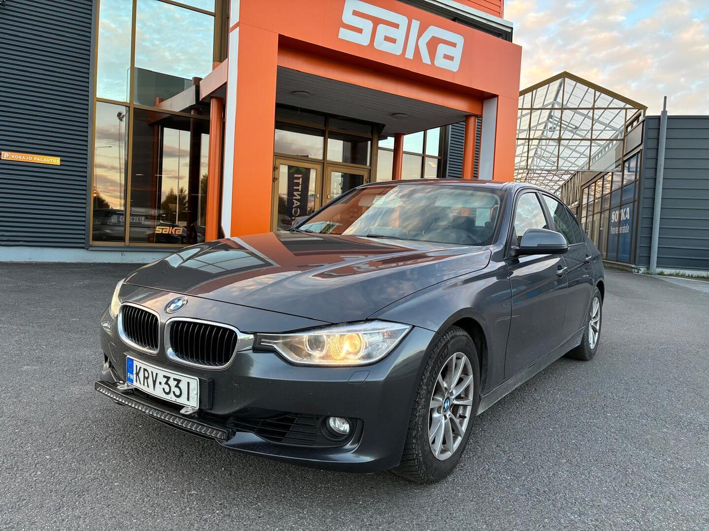 BMW 320