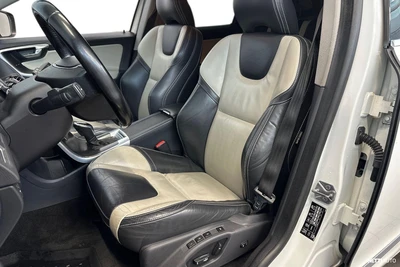 Volvo XC60 D4 Business Summum aut 2015, photo 7/35