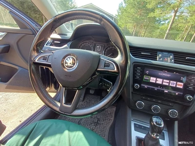 Skoda Octavia Combi 1,6 TDI Ambition 2018, kuva 4/8
