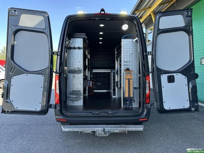Mercedes-Benz Sprinter 2022, photo 4/32