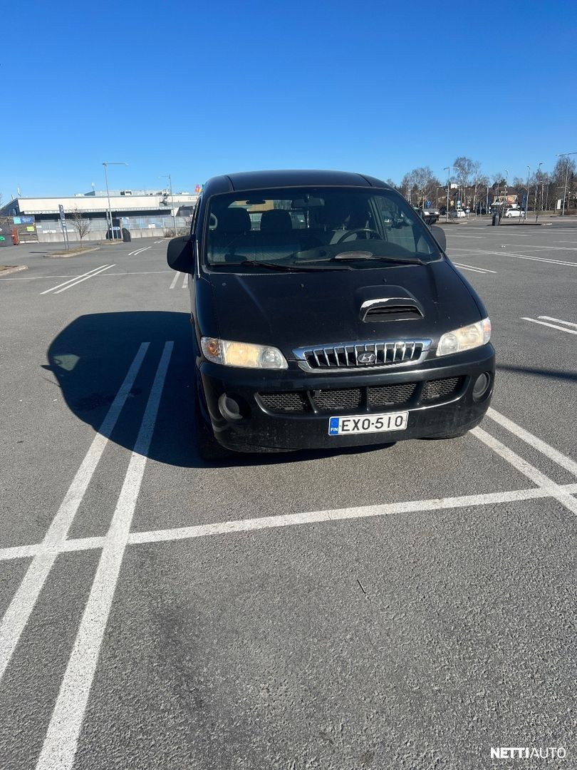Hyundai H1 Van