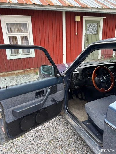 Volvo 240 1989, photo 7/9