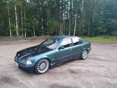 BMW 320 1997, kuva 4/8