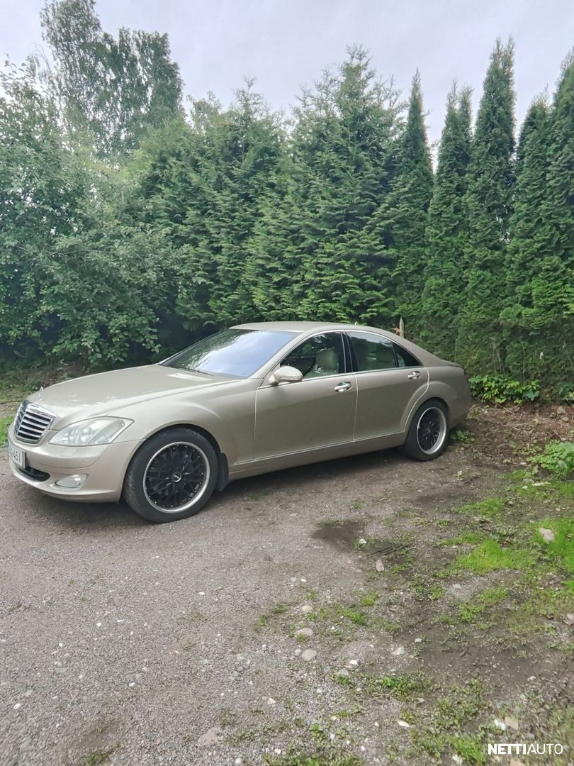 Mercedes-Benz S