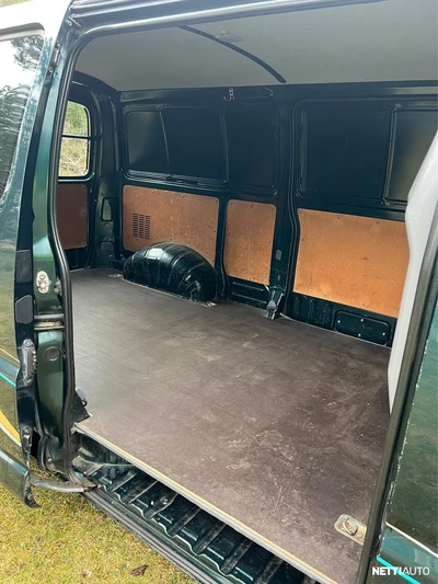 Toyota Hiace Pitkä neliveto 2006, photo 7/14