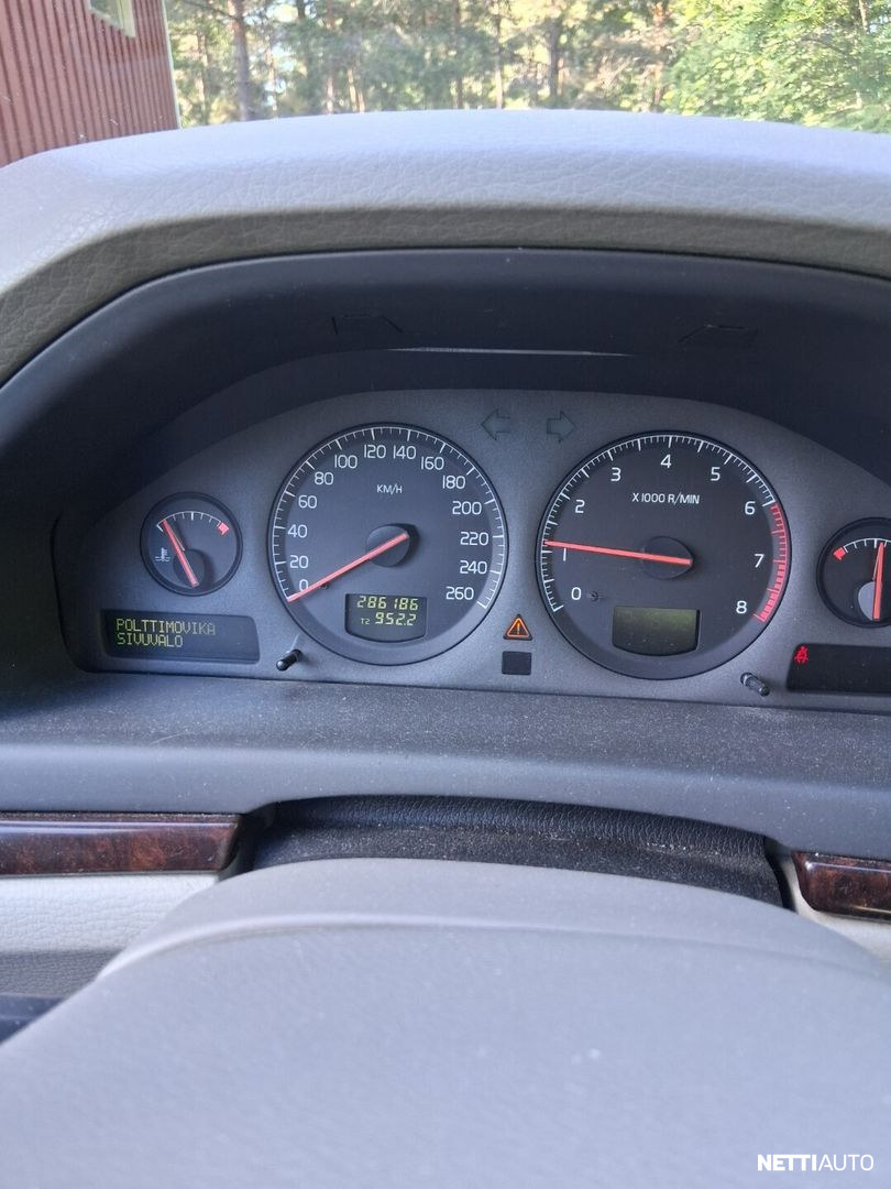 Volvo S80