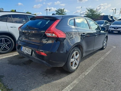 Volvo V40 D2 Business 2016, kuva 2/10
