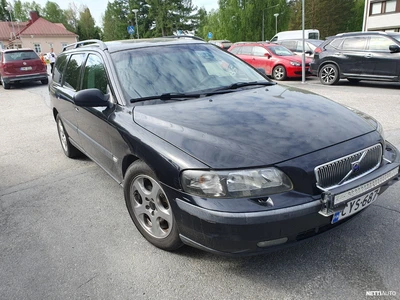 Volvo V70 2002, photo 3/6