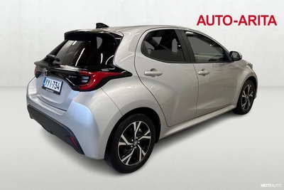 Toyota Yaris 2025, photo 5/10