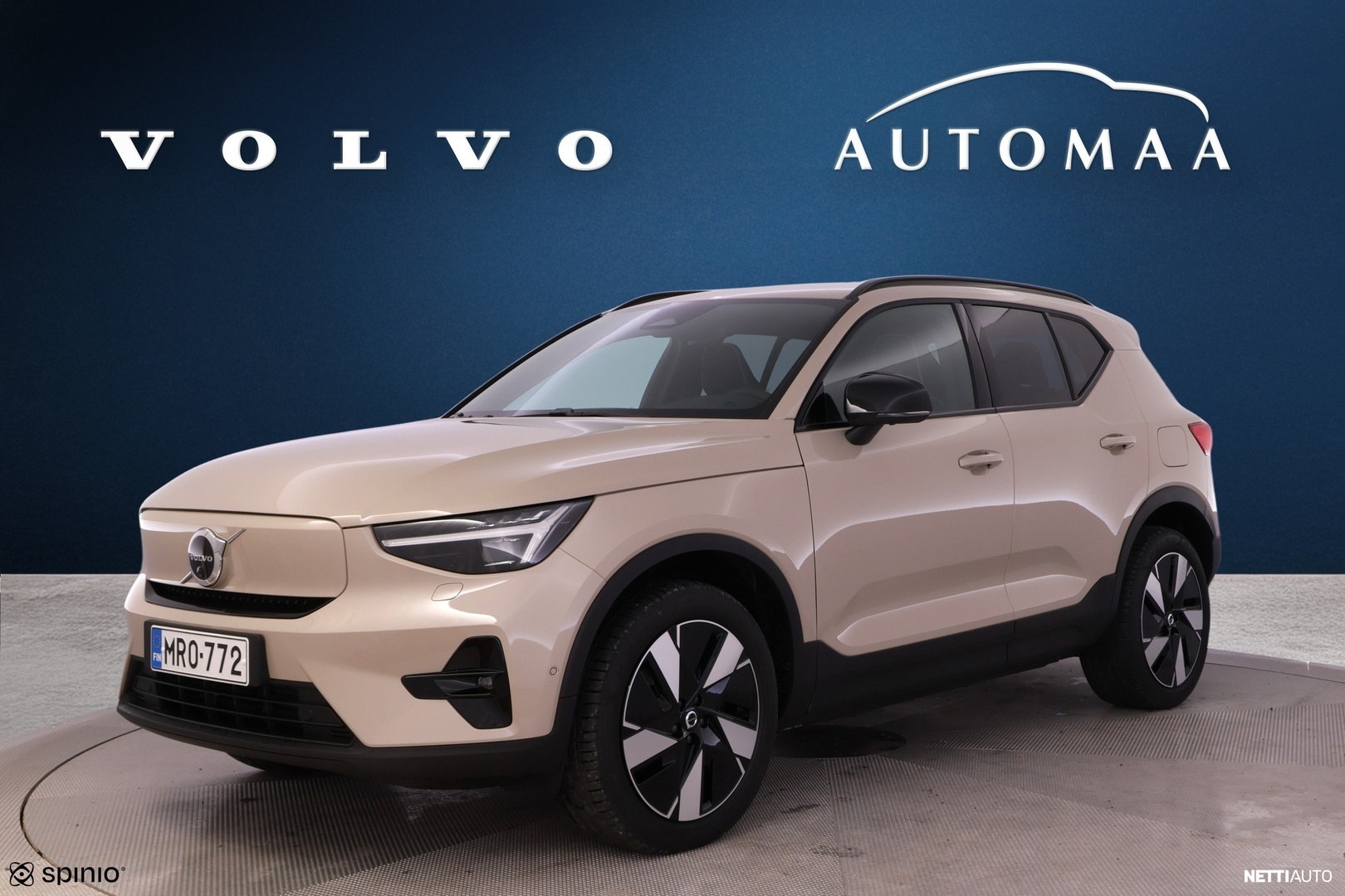 Volvo EX40