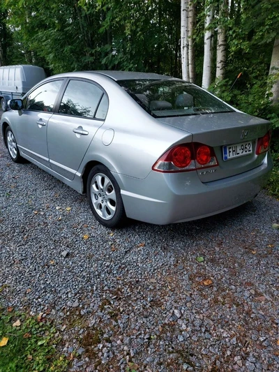 Honda Civic 2007, kuva 2/17