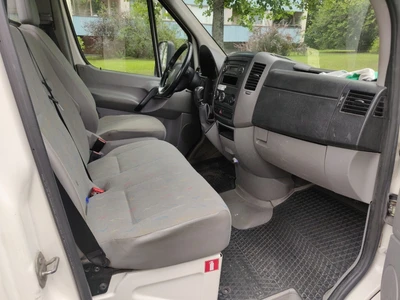 Volkswagen Crafter 2010, kuva 6/11