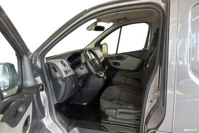 Renault Trafic 2016, photo 7/16