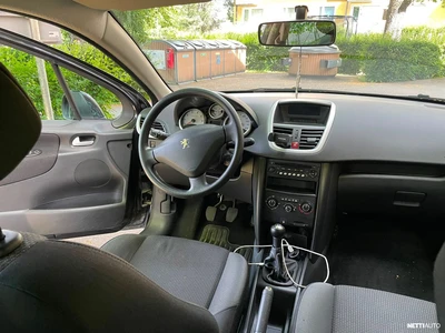 Peugeot 207 2010, kuva 2/7