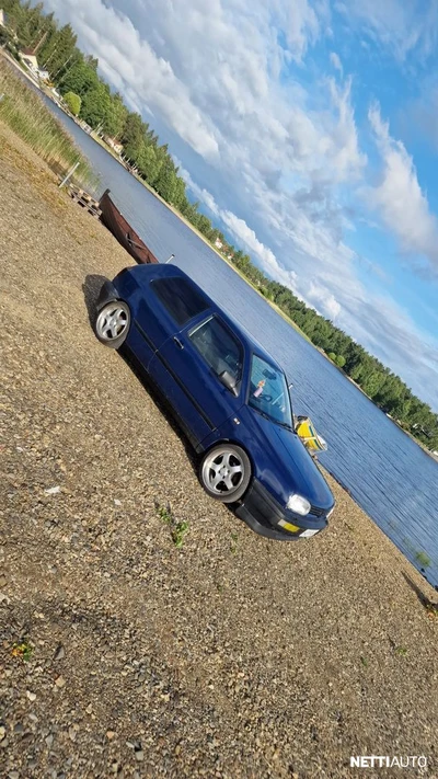 Volkswagen Golf 1,8 CL 3d aut. 1995, photo 6/9
