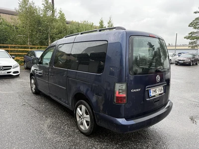 Volkswagen Caddy Maxi 2014, photo 5/11