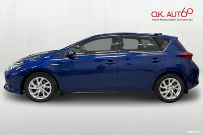 Toyota Auris 1,8 Hybrid Active 2016, kuva 2/23
