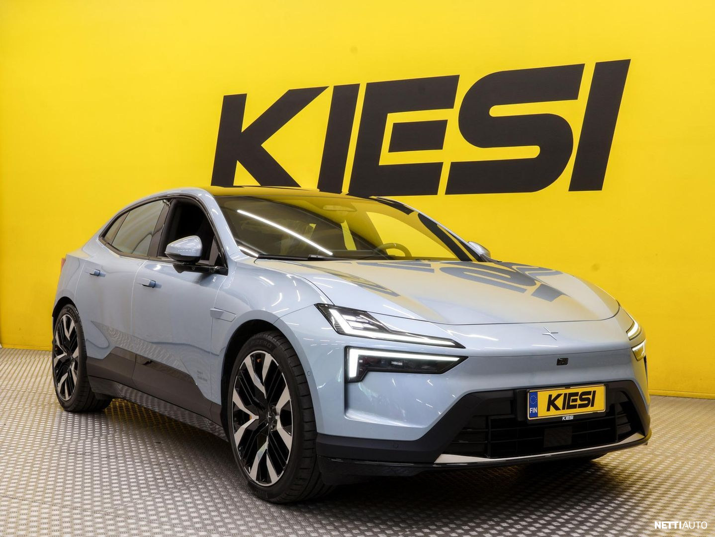 Polestar 4