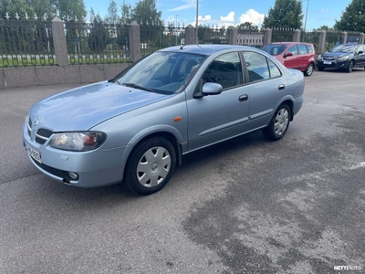 Nissan Almera 1,5 Luxury 4-ov. 2004, photo 4/6