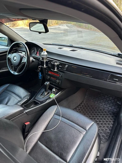 BMW 330 2007, kuva 4/9