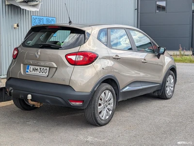 Renault Captur TCe 90 Navi Style 2016, photo 3/10