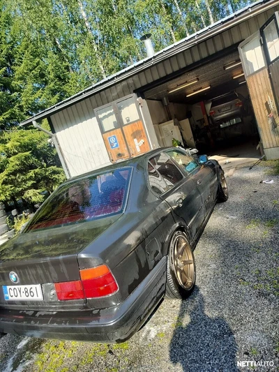 BMW 520 1989, kuva 3/10