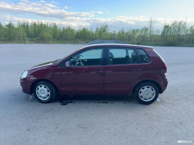 Volkswagen Polo 2009, kuva 5/17