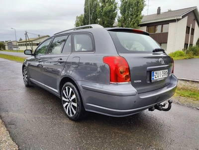 Toyota Avensis 2006, kuva 4/12