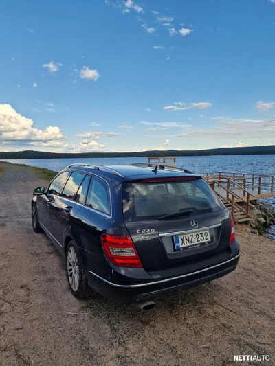 Mercedes-Benz 220 2011, kuva 3/15