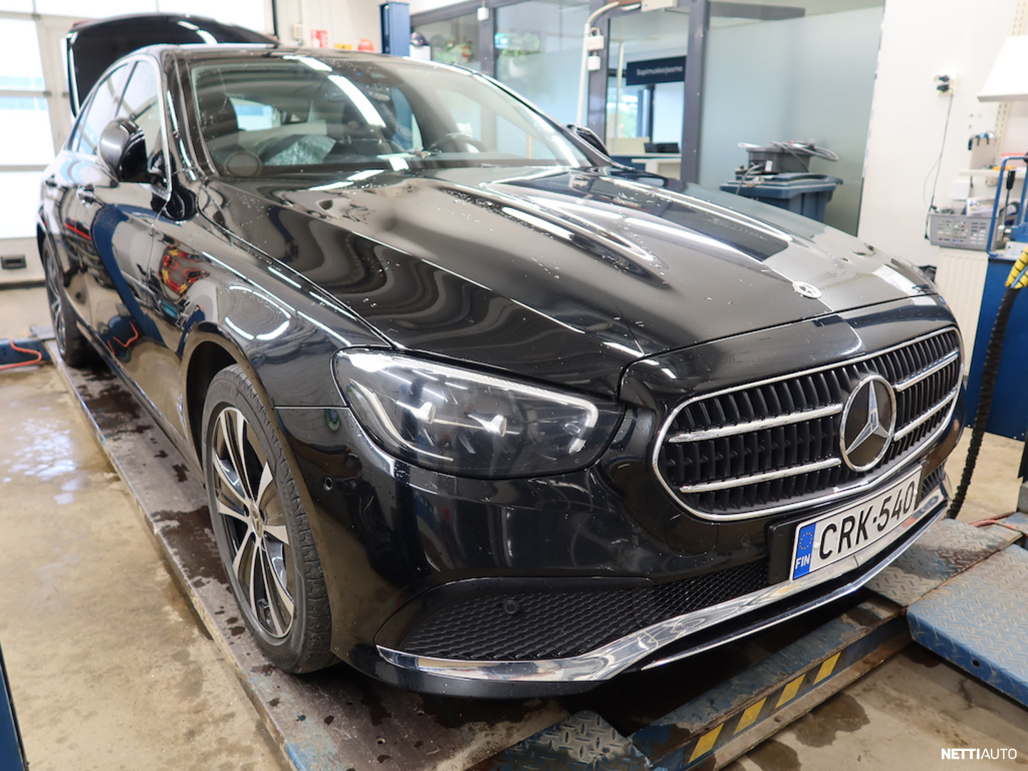 Mercedes-Benz E 300 e A Business Avantgarde