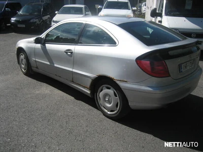 Mercedes-Benz C 200 c 200 kompresson 2002, kuva 3/6