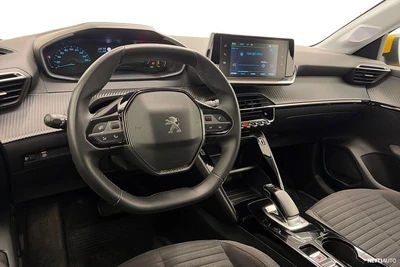 Peugeot e-208 2021, photo 6/27