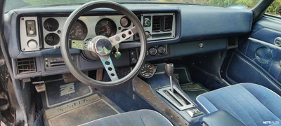 Chevrolet Camaro Z28 1981, kuva 5/17