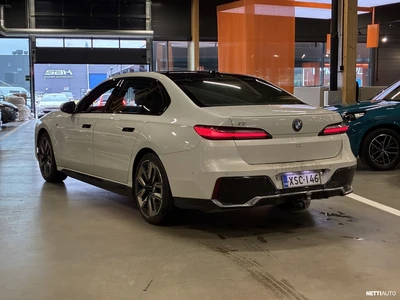 BMW i7 G70 xDrive 60 M Sport 2022, kuva 3/9