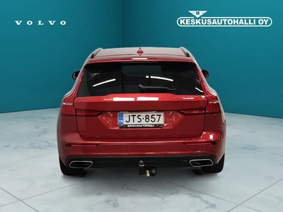 Volvo V60 T8 TwE AWD Inscription aut 2021, photo 4/31