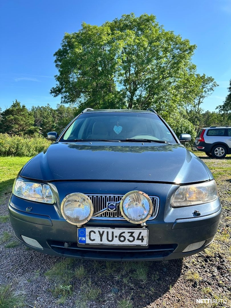 Volvo V70