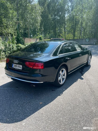 Audi A8 2011, photo 4/16