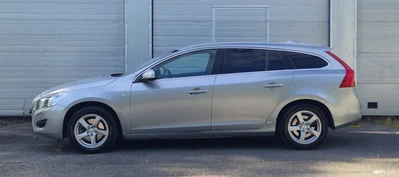 Volvo V60 D3 Ocean Race Business aut 2012, kuva 2/8