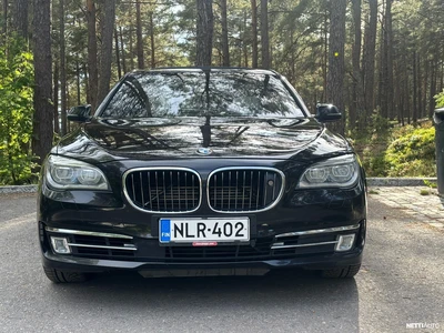 BMW 750 2012, kuva 4/21