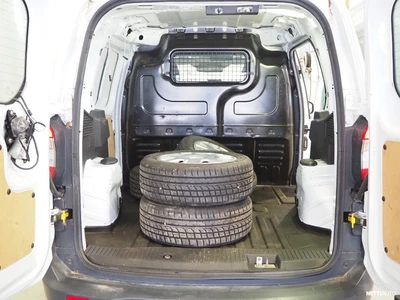Ford Transit Courier 2016, photo 8/8