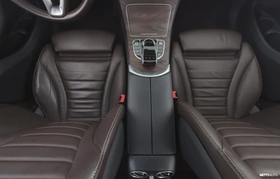 Mercedes-Benz GLC 2018, kuva 7/37