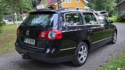 Volkswagen Passat 2009, kuva 4/7