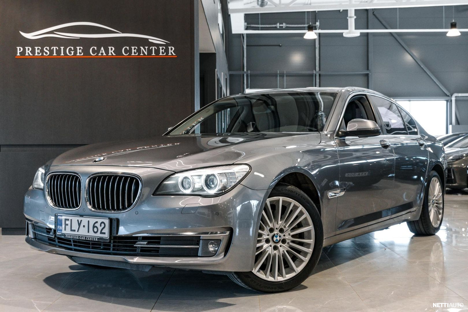 BMW 730