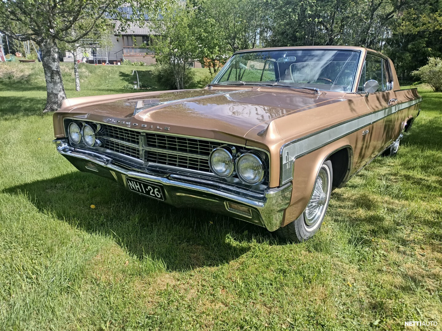 Oldsmobile Starfire