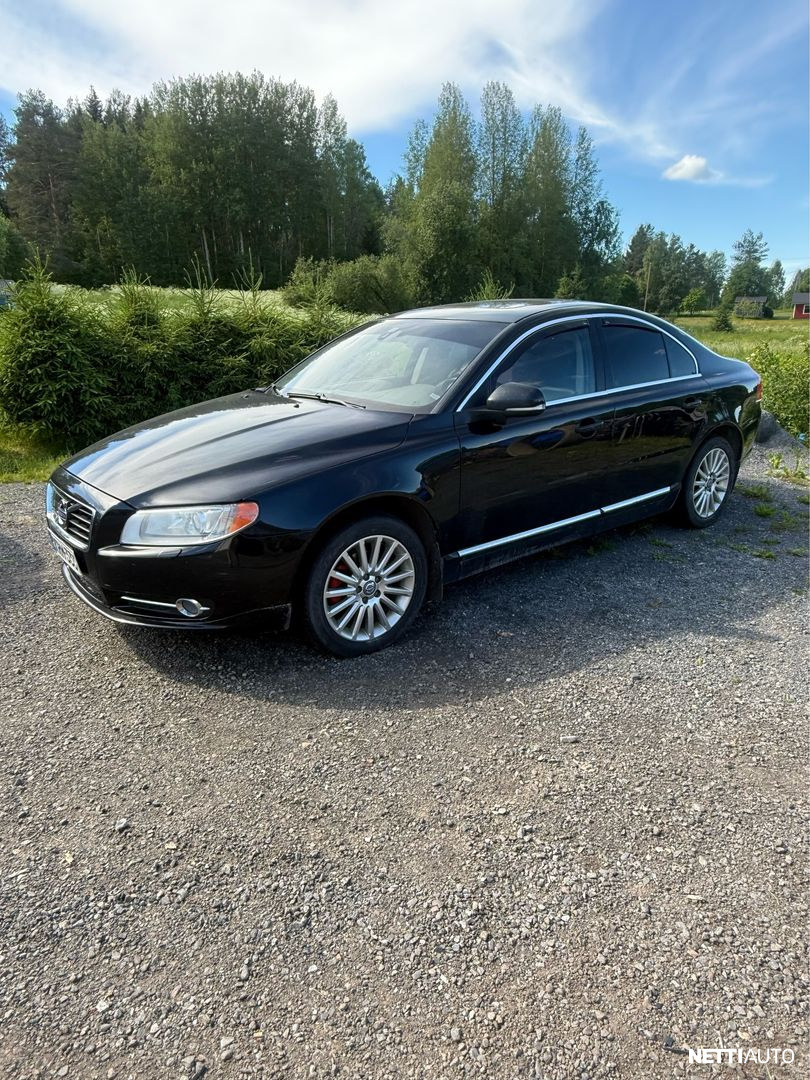 Volvo S80